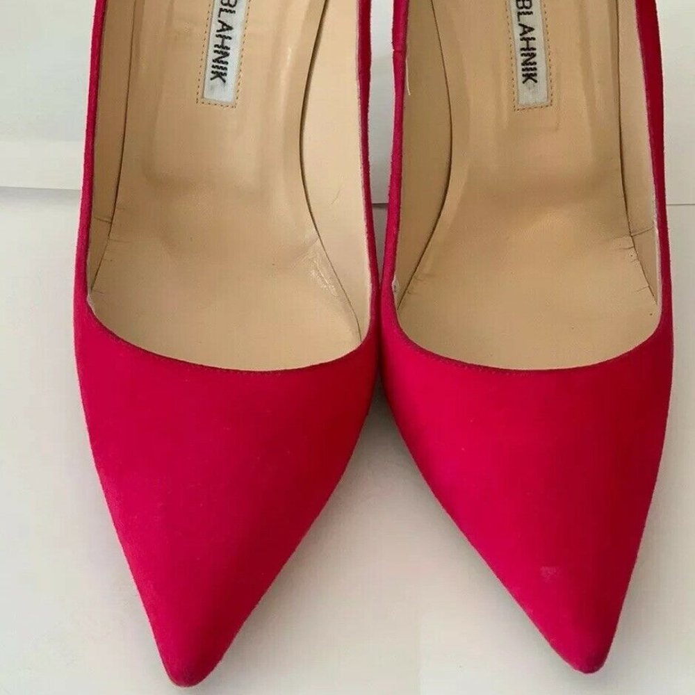 Manolo Blahnik - Hot Pink Heels (Suede Size 7.5)